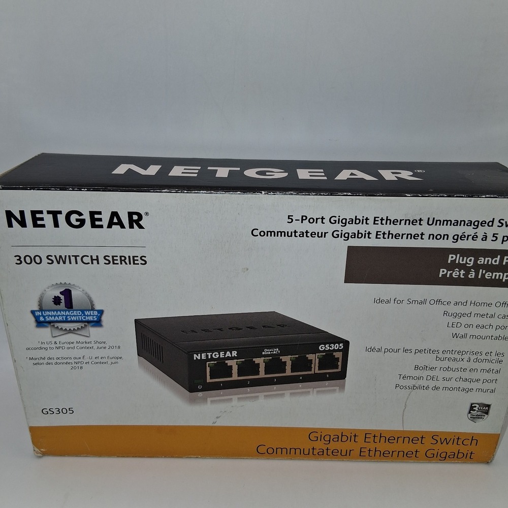 NETGEAR GS305 Unmanaged 5-Port Gigabit Ethernet Switch Desktop